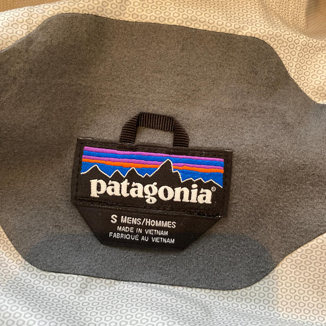 patagonia(パタゴニア)のPatagonia ジャケット メンズのジャケット/アウター(マウンテンパーカー)の商品写真