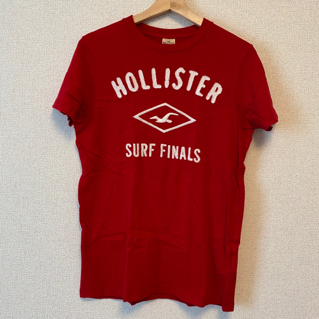 Hollister(ホリスター)のhollister Tシャツ メンズのトップス(Tシャツ/カットソー(半袖/袖なし))の商品写真