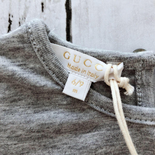 Gucci(グッチ)の【値下げ】ＧＵCCI  グッチ Tシャツ  キッズ 子供服 キッズ/ベビー/マタニティのキッズ服女の子用(90cm~)(Tシャツ/カットソー)の商品写真