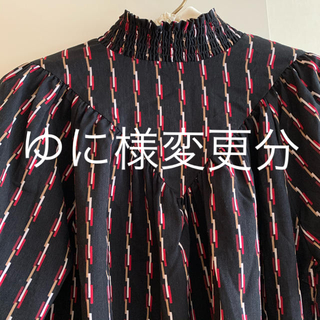 レディースカットソーストライプブラックレッド胸元シャーリングブラウス トップス(シャツ/ブラウス(長袖/七分))