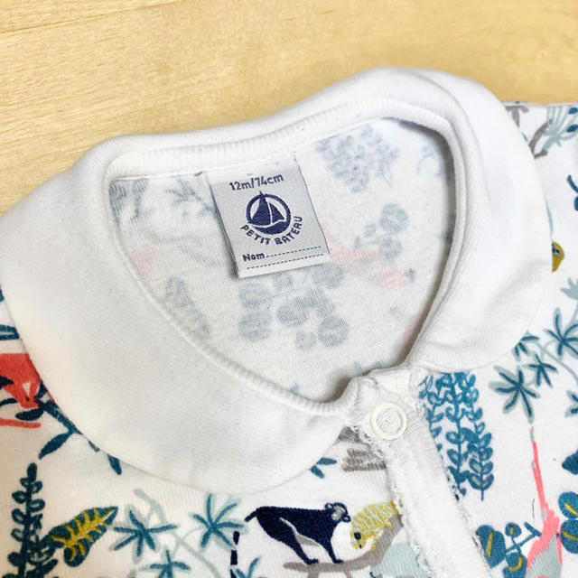 PETIT BATEAU(プチバトー)のプチバトー 12m 半袖 前開き ロンパース 女の子 アニマルプリント 丸襟 キッズ/ベビー/マタニティのベビー服(~85cm)(ロンパース)の商品写真