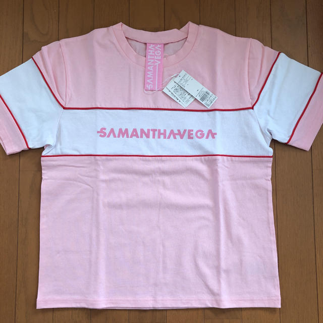Samantha Thavasa(サマンサタバサ)のSamantha Vega × Barbie コラボTシャツ レディースのトップス(Tシャツ(半袖/袖なし))の商品写真