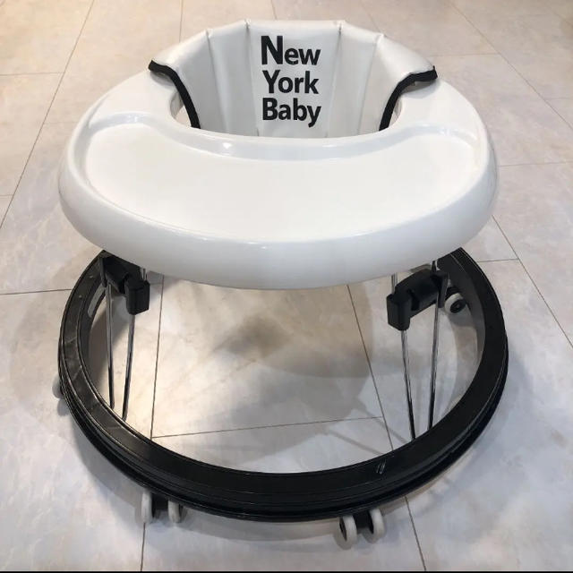 NewYorkBaby 歩行器 キッズ/ベビー/マタニティの外出/移動用品(歩行器)の商品写真