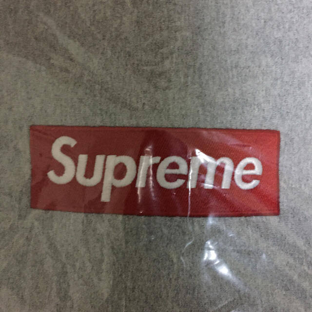 Supreme(シュプリーム)のsupreme box logo  メンズのトップス(スウェット)の商品写真