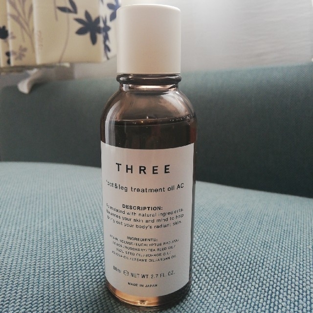 THREE(スリー)のTHREE foot&leg treatment oilフット＆レッグ トゥリー コスメ/美容のボディケア(ボディオイル)の商品写真