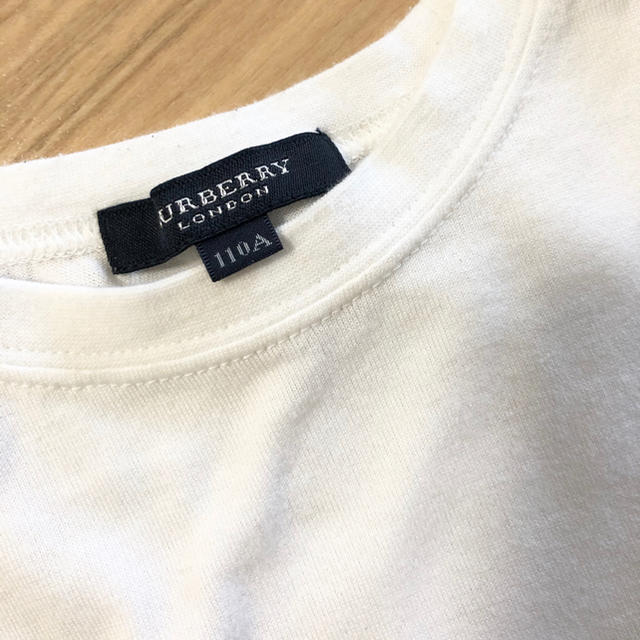 BURBERRY(バーバリー)のバーバリー ロンドン　長袖Tシャツ　キッズ　男女兼用　シンプル　 キッズ/ベビー/マタニティのキッズ服男の子用(90cm~)(Tシャツ/カットソー)の商品写真