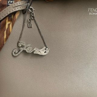 フェンディ(FENDI)のこりあんまにあ様　専用　fendi チャーム　ブレスレット(ブレスレット/バングル)