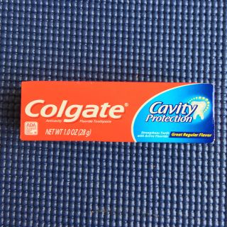 クレスト(Crest)のColgate 歯磨き粉 28g 持ち運びサイズ(歯磨き粉)