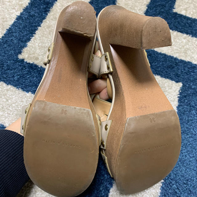Charles And Keith チャールズ キース サンダルの通販 By A S Shop チャールズアンドキースならラクマ Charles And Keith チャールズ キース サンダルの通販 By A S Shop チャールズアンドキースならラクマ