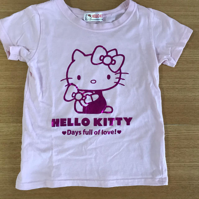 ハローキティ(ハローキティ)のハローキティ　Tシャツ　110㎝ キッズ/ベビー/マタニティのキッズ服女の子用(90cm~)(Tシャツ/カットソー)の商品写真