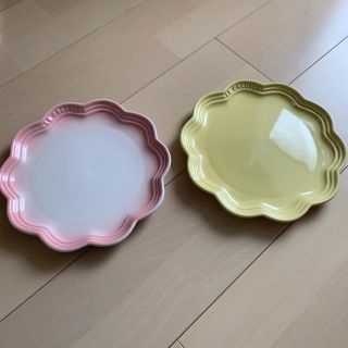 ルクルーゼ(LE CREUSET)のル・クルーゼ　フリルプレート　22㎝(食器)