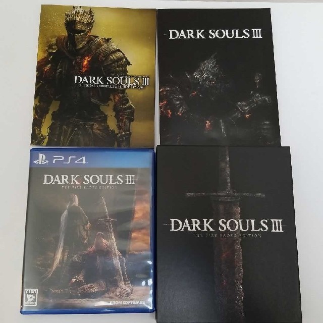 DARK SOULS III THE FIRE FADES EDITION（ダー エンタメ/ホビーのゲームソフト/ゲーム機本体(家庭用ゲームソフト)の商品写真