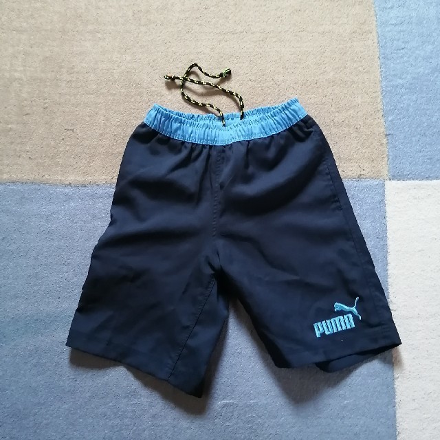 PUMA(プーマ)のプーマキッズ水着 130㎝ キッズ/ベビー/マタニティのキッズ服男の子用(90cm~)(水着)の商品写真