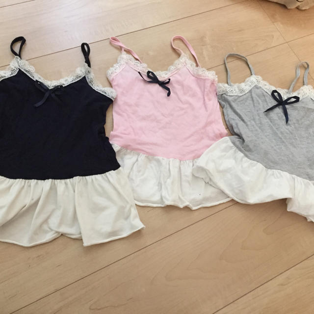 韓国子供服 裾フリルキャミソールセット キッズ/ベビー/マタニティのキッズ服女の子用(90cm~)(下着)の商品写真