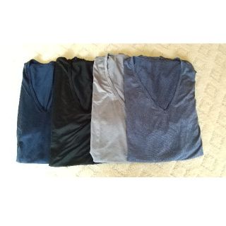 ユニクロ(UNIQLO)のメンズ　UNIQLO　エアリズム　４枚(その他)