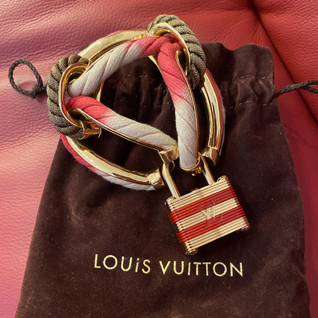 ルイヴィトン Louis Vuitton ブレスレット CRUISE 2010