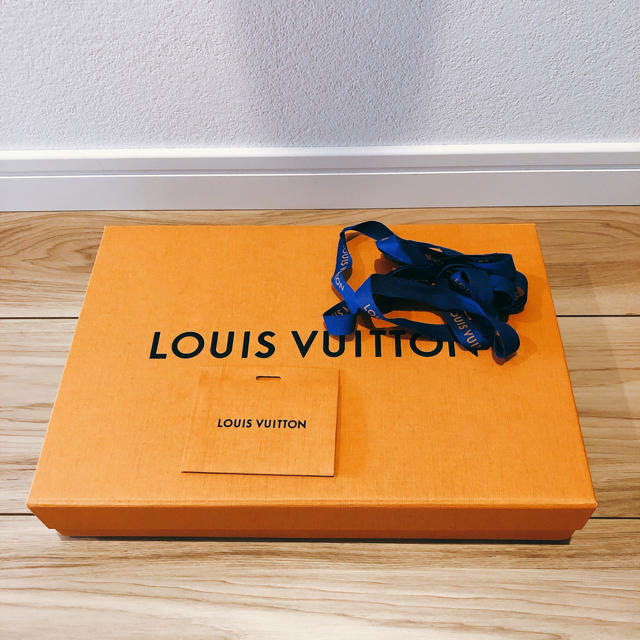 LOUIS VUITTON(ルイヴィトン)のkirakiraさま専用 レディースのファッション小物(マフラー/ショール)の商品写真