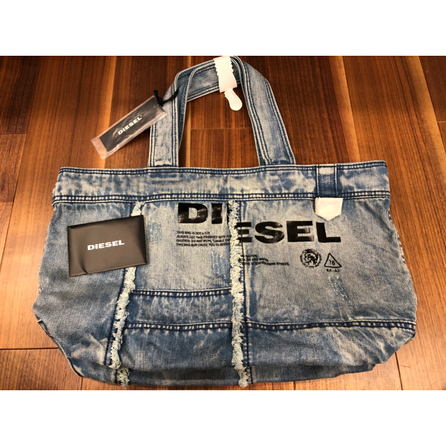 DIESEL(ディーゼル)のりなぽ☆様専用【新品、未使用、タグ付き】ディーゼル バックパック トートバッグ レディースのバッグ(リュック/バックパック)の商品写真