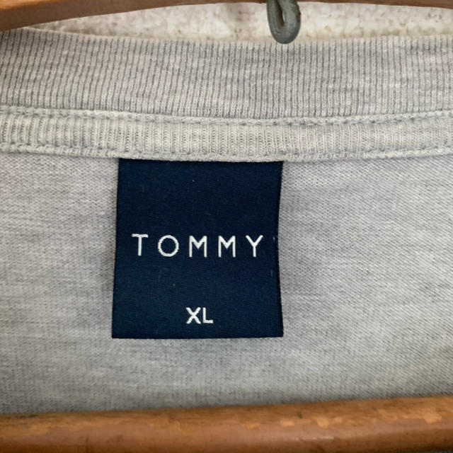 TOMMY(トミー)のトミー　Tシャツ メンズのトップス(Tシャツ/カットソー(半袖/袖なし))の商品写真