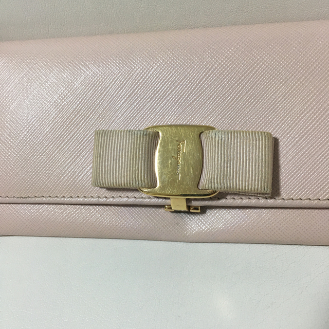 Ferragamo(フェラガモ)のフェラガモの財布です。 レディースのファッション小物(財布)の商品写真