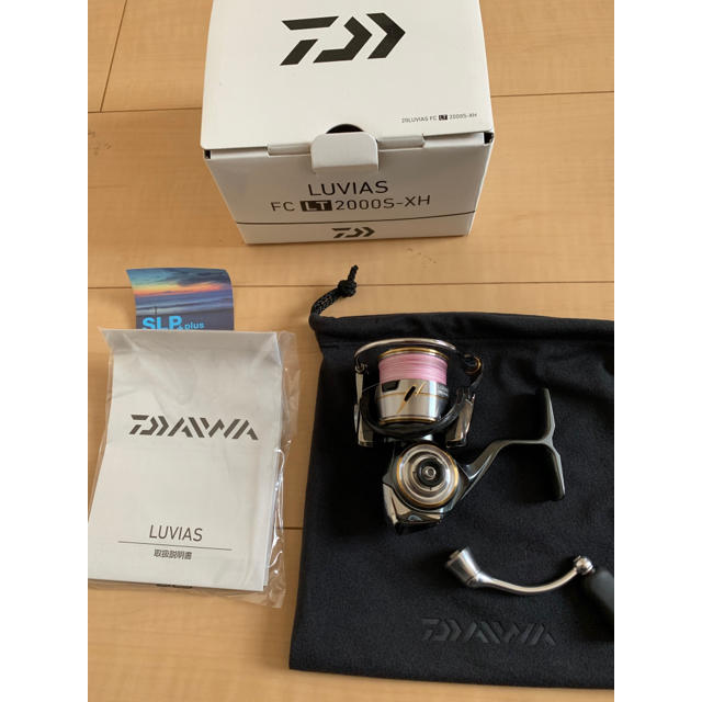 DAIWA(ダイワ)のDAIWA 20 LUVIAS  ルビアス　FC LT2000S-XH  スポーツ/アウトドアのフィッシング(リール)の商品写真