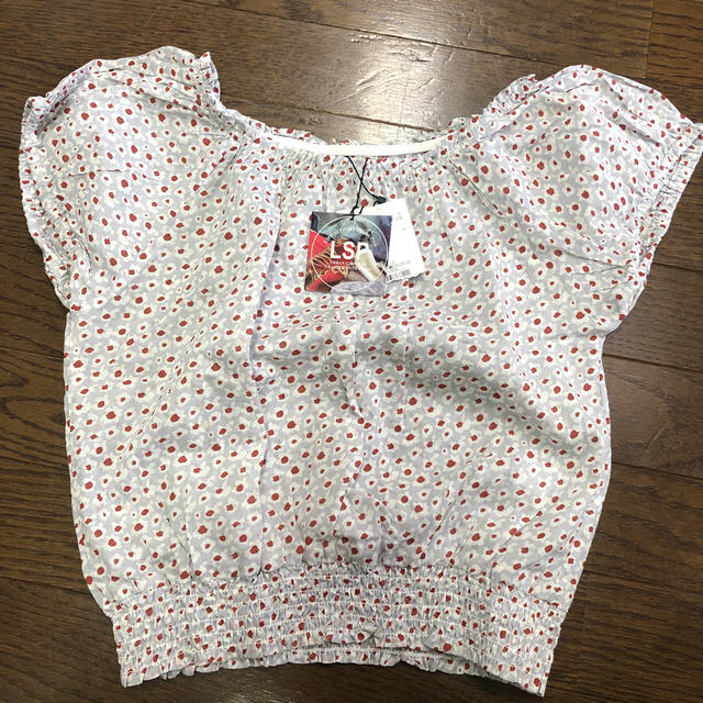 GU(ジーユー)のキッズ　女の子　150㎝　Tシャツ　スカート　新品 キッズ/ベビー/マタニティのキッズ服女の子用(90cm~)(その他)の商品写真