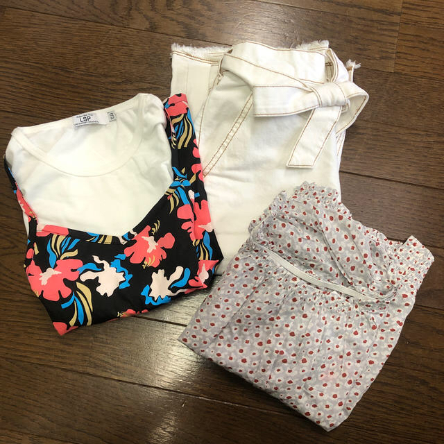 GU(ジーユー)のキッズ　女の子　150㎝　Tシャツ　スカート　新品 キッズ/ベビー/マタニティのキッズ服女の子用(90cm~)(その他)の商品写真