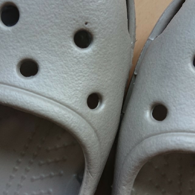 crocs(クロックス)のクロックス/未使用/22.5㎝くらい キッズ/ベビー/マタニティのキッズ靴/シューズ(15cm~)(サンダル)の商品写真