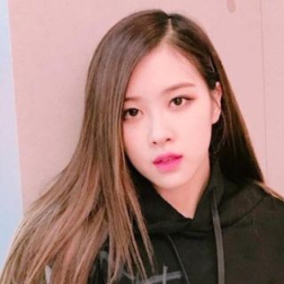 BLACKPINK ROSE(K-POP/アジア)