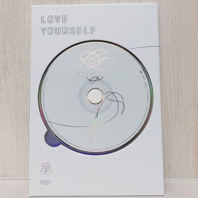 防弾少年団(BTS)(ボウダンショウネンダン)のLove Yourself 承 'Her’ 【O】 エンタメ/ホビーのCD(K-POP/アジア)の商品写真