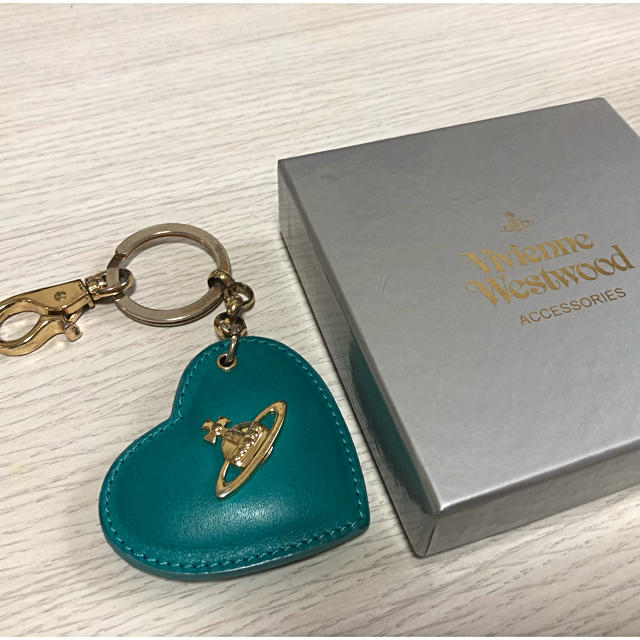 Vivienne Westwood(ヴィヴィアンウエストウッド)の【Vivienne Westwood】ヴィヴィアン／チャーム／キーホルダー レディースのファッション小物(キーホルダー)の商品写真