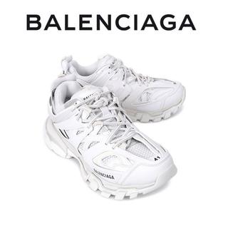 size 4 balenciaga triple s