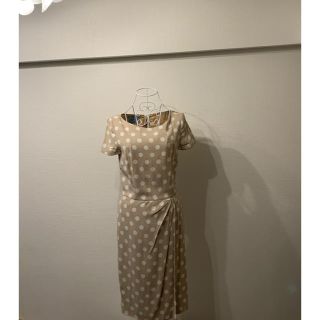 プラダ ひざ丈ワンピース(レディース)(ベージュ系)の通販 21点 プラダ ひざ丈ワンピース(レディース)(ベージュ系)の通販 21点