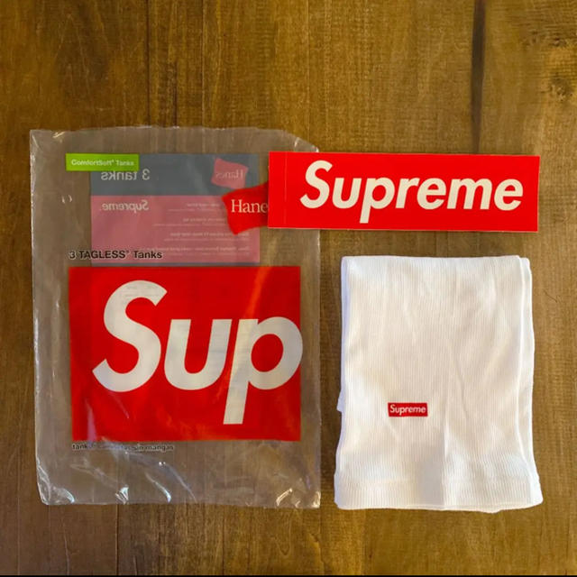 Supreme(シュプリーム)のSupreme Hanes タンクトップ 1枚 Mサイズ ボックスロゴ ヘインズ メンズのトップス(タンクトップ)の商品写真