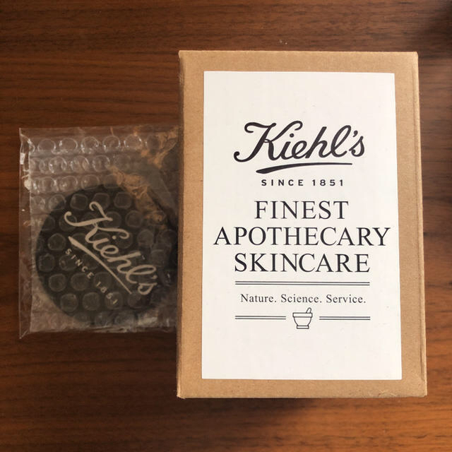 Kiehl's(キールズ)のキールズ ノベルティ コットンケース&ミラー コスメ/美容のコスメ/美容 その他(その他)の商品写真