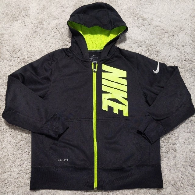 NIKE(ナイキ)のナイキ M パーカー NIKE 140 150 キッズ/ベビー/マタニティのキッズ服男の子用(90cm~)(ジャケット/上着)の商品写真