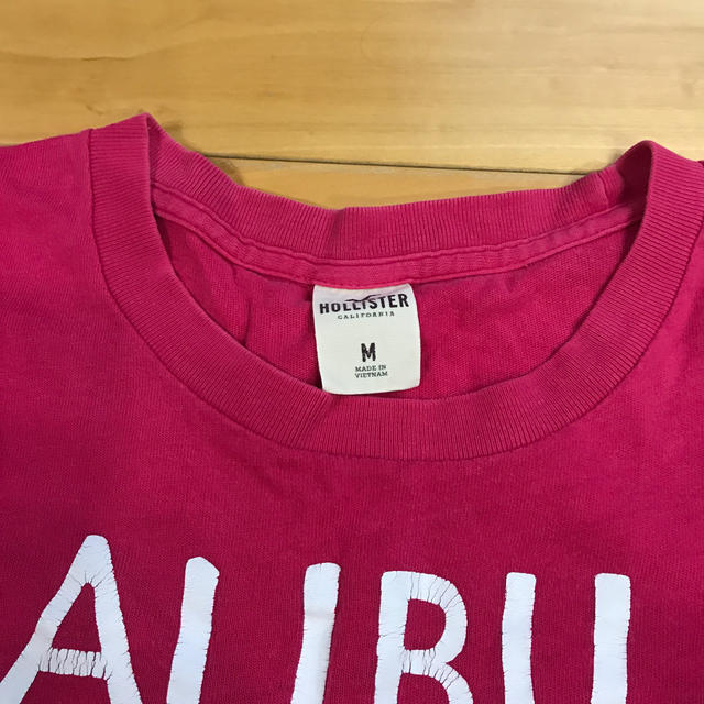 Hollister(ホリスター)のホリスター　Tシャツ　M  ピンク　ユニセックス メンズのトップス(Tシャツ/カットソー(半袖/袖なし))の商品写真