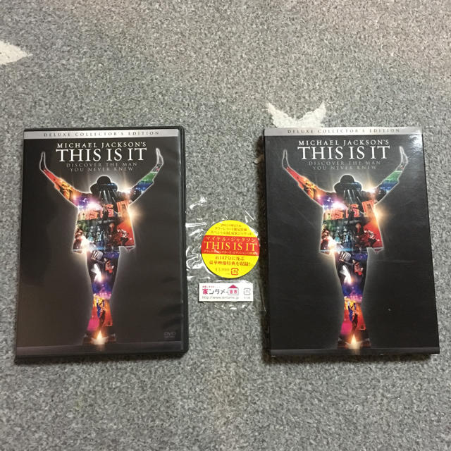 THIS IS IT マイケルジャクソン タワーレコード限定仕様 DVD エンタメ/ホビーのDVD/ブルーレイ(舞台/ミュージカル)の商品写真