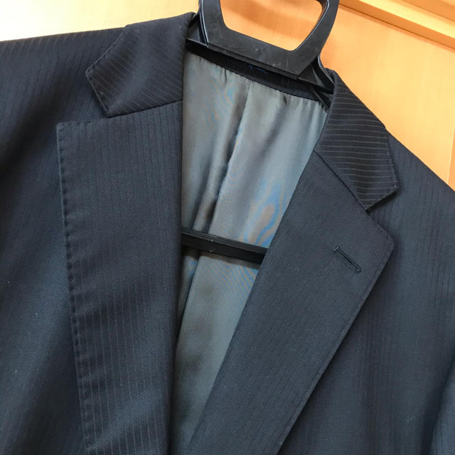 めがね様専用　スーツ セットアップ　ブラックストライプ メンズのスーツ(セットアップ)の商品写真