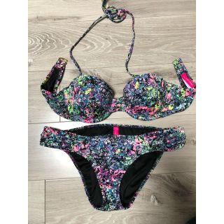 ヴィクトリアズシークレット(Victoria's Secret)の値下げ中☆ヴィクトリアシークレット　水着(水着)