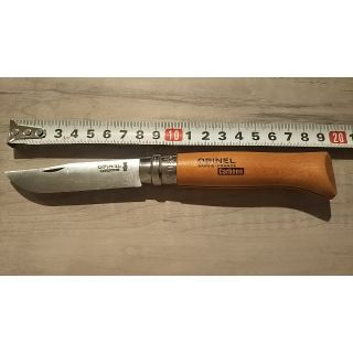 オピネル(OPINEL)の【新品未使用】オピネル フォールディングナイフ カーボンブレード No.8(調理器具)