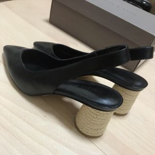 チャールズアンドキース(Charles and Keith)の【未使用新品】チャールズアンドキースパンプス(ハイヒール/パンプス)