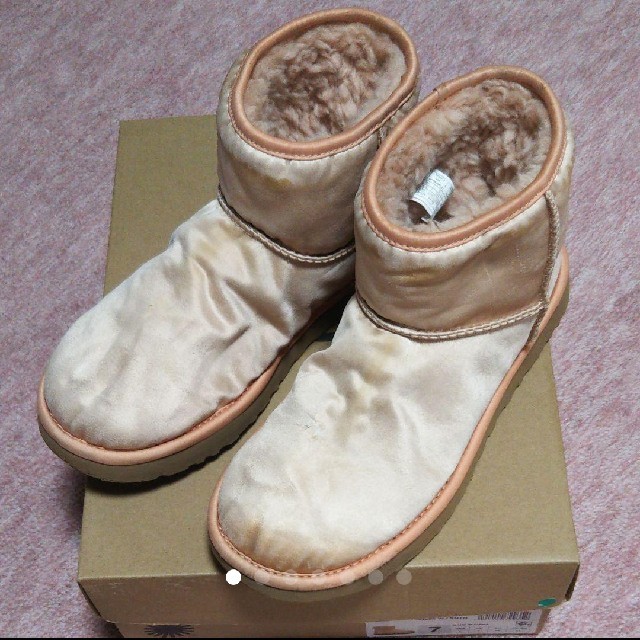 Ugg 訳有 Ugg 可愛いピンク ムートンブーツの通販 By Marron アグならラクマ