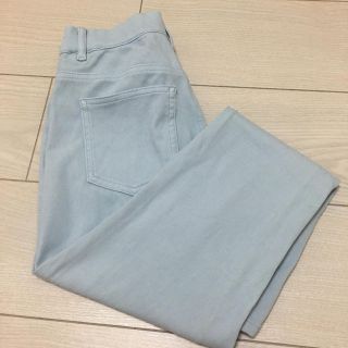 ユニクロ(UNIQLO)の美品　ユニクロ　クロップド　レギンスパンツ　M(クロップドパンツ)