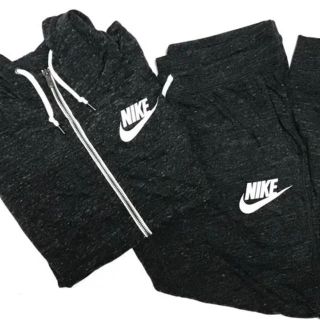 ナイキ セットアップ コーデ レディース グレー 灰色系 の通販 52点 Nikeのレディースを買うならラクマ ナイキ セットアップ コーデ レディース グレー 灰色系 の通販 52点 Nikeのレディースを買うならラクマ