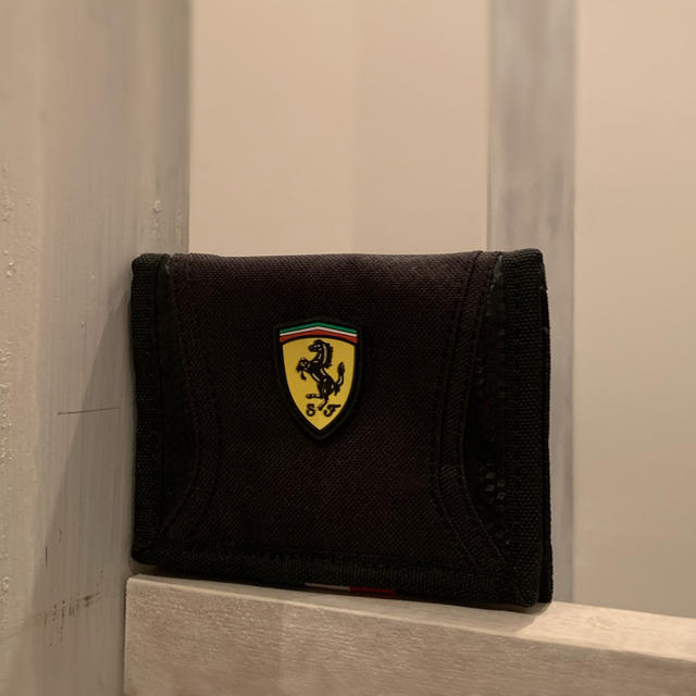 Ferrari フェラーリ 財布の通販 by H's shop｜フェラーリならラクマ