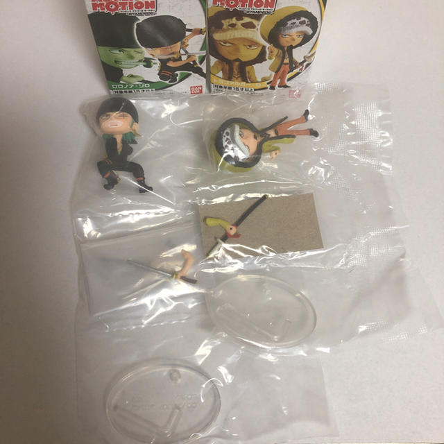 ワンピース　アドバージ　モーション　　ゾロ　ロー エンタメ/ホビーのおもちゃ/ぬいぐるみ(キャラクターグッズ)の商品写真