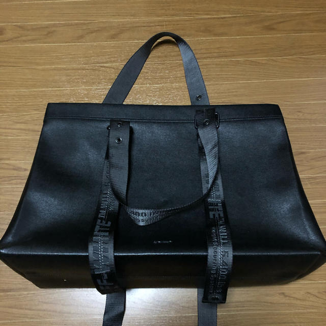OFF-WHITE Leather Tote Bag レザー トートバッグ | sociedadsostenible.co