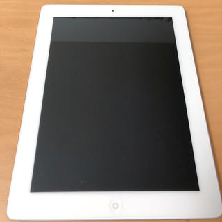 アイパッド(iPad)の《iPad》第3世代　64GB WiFiモデル(白)〜付属品新品〜(タブレット)