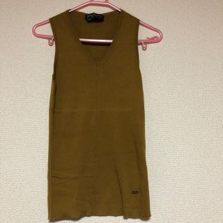 サルヴァトーレフェラガモ(Salvatore Ferragamo)の『お値下げ』フェラガモ　size M 新品未使用品(カットソー(半袖/袖なし))